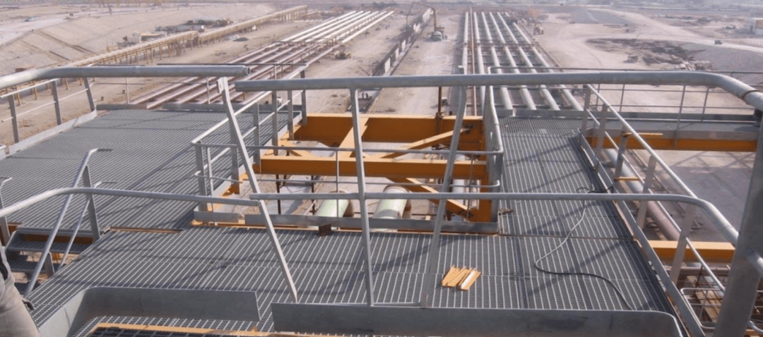 اجرای عملیات نصب اسکلت فلزی شامل (Structure Equipment & Rack Pipe ,Shelter ) - 2